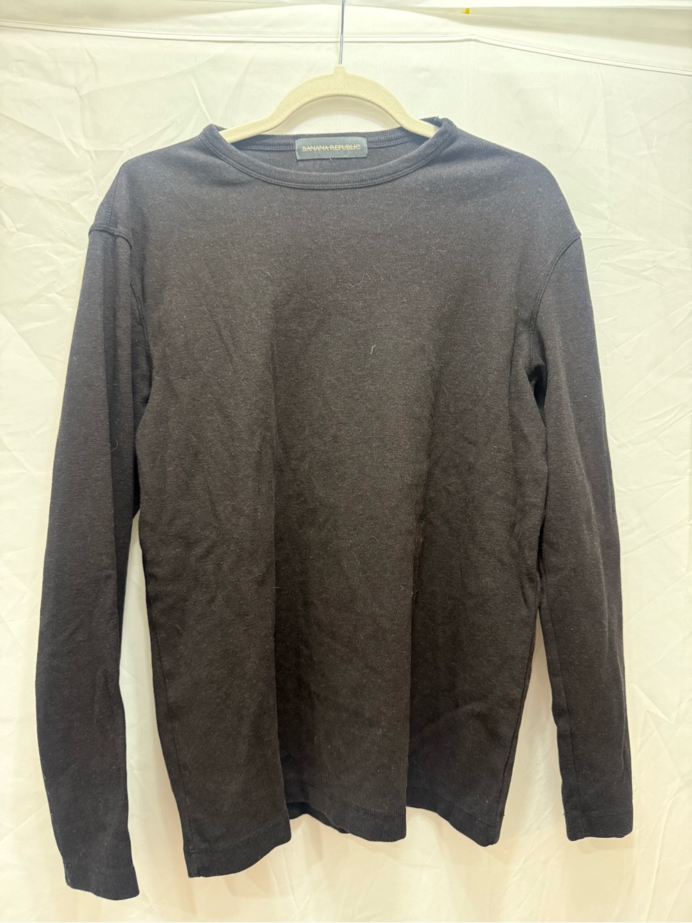 Banana Republic women’s Long-Sleeve Crewneck Shirt - Black